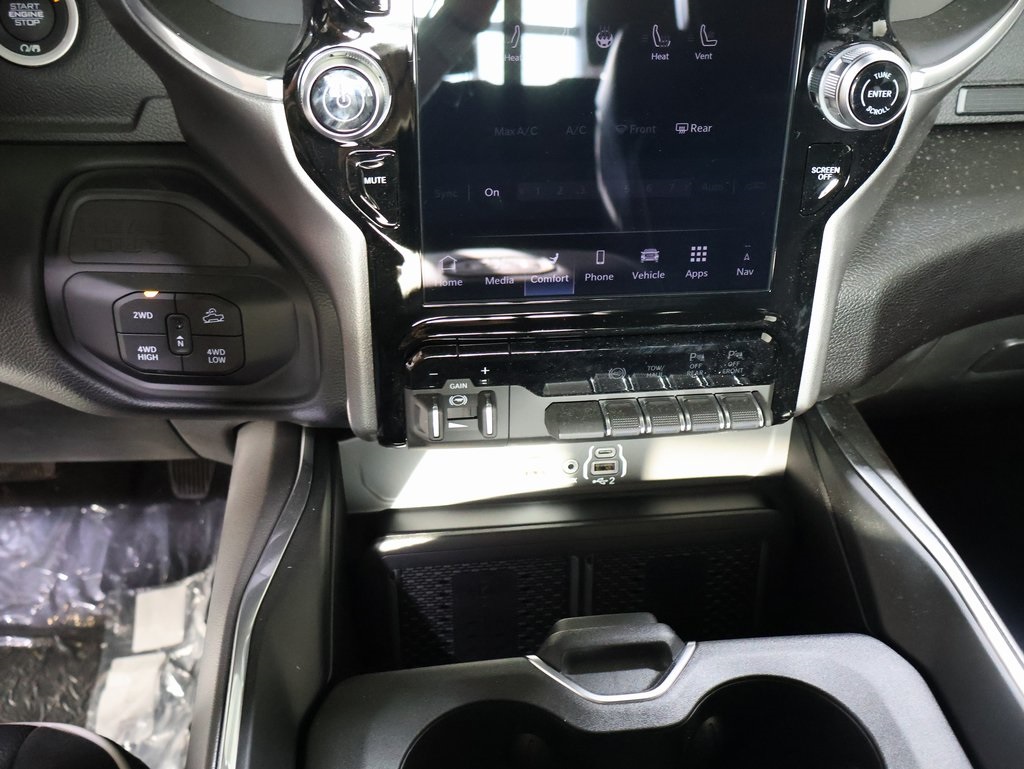 new 2025 Ram 2500 car, priced at $76,485