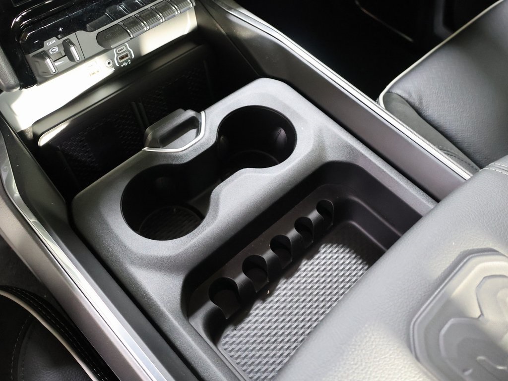 new 2025 Ram 2500 car, priced at $76,485