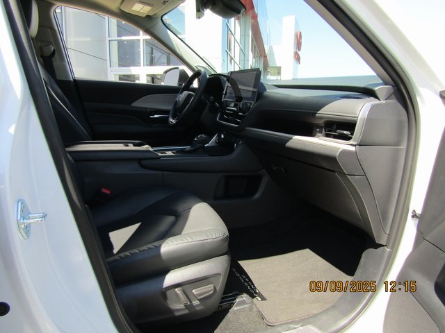 used 2025 Toyota Grand Highlander Hybrid car, priced at $52,999