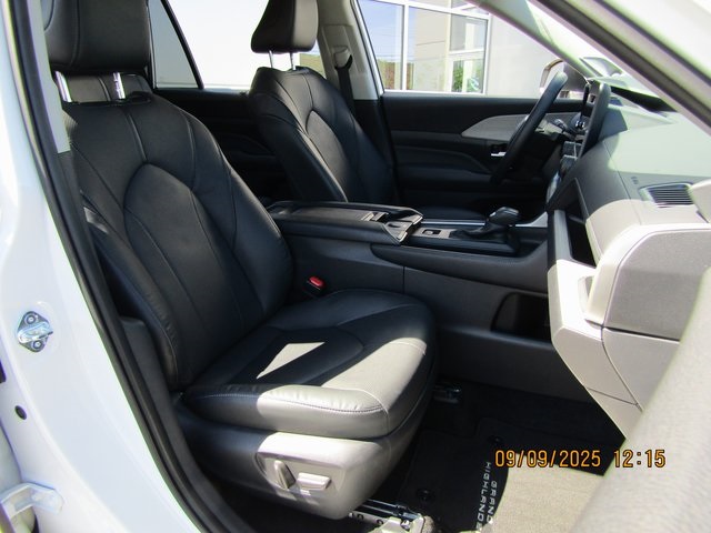 used 2025 Toyota Grand Highlander Hybrid car, priced at $52,999