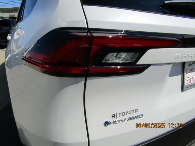 used 2025 Toyota Grand Highlander Hybrid car, priced at $52,999