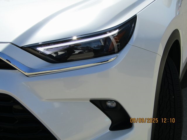 used 2025 Toyota Grand Highlander Hybrid car, priced at $52,999