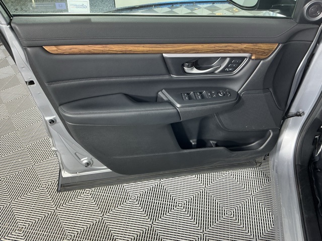 used 2017 Honda CR-V car, priced at $20,495