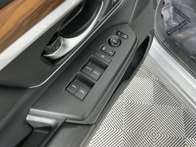 used 2017 Honda CR-V car, priced at $20,495