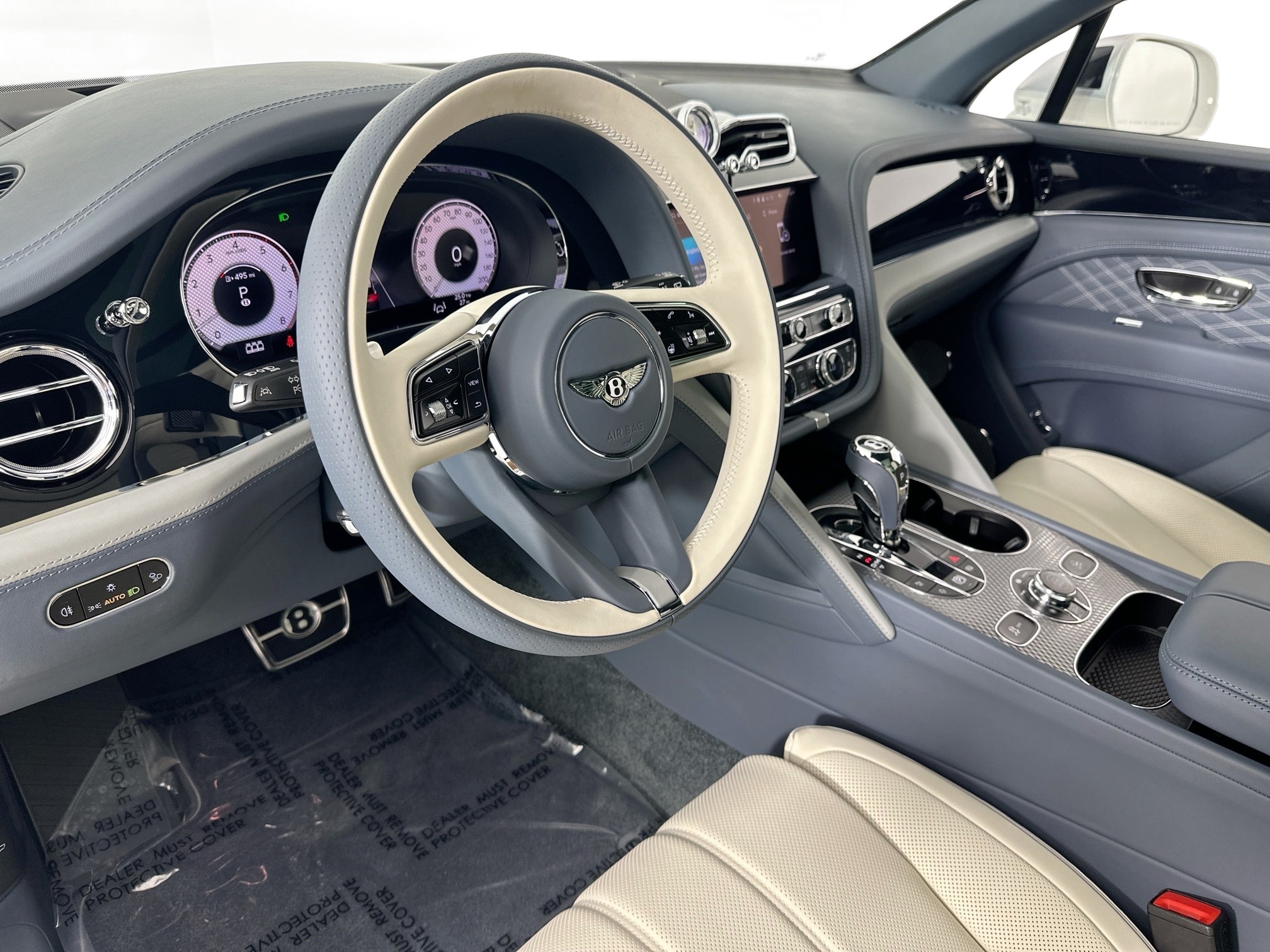 new 2025 Bentley Bentayga EWB car