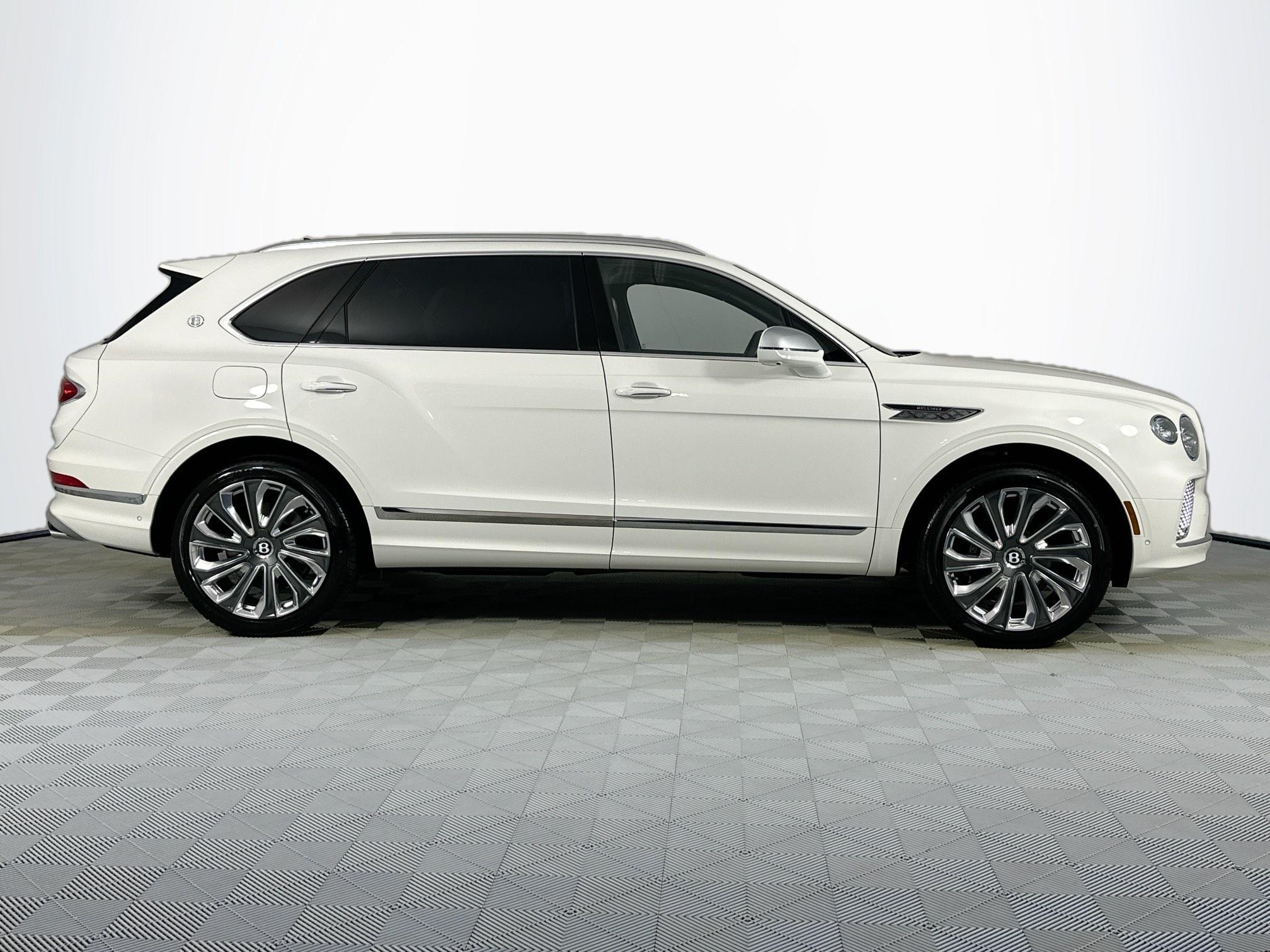 new 2025 Bentley Bentayga EWB car