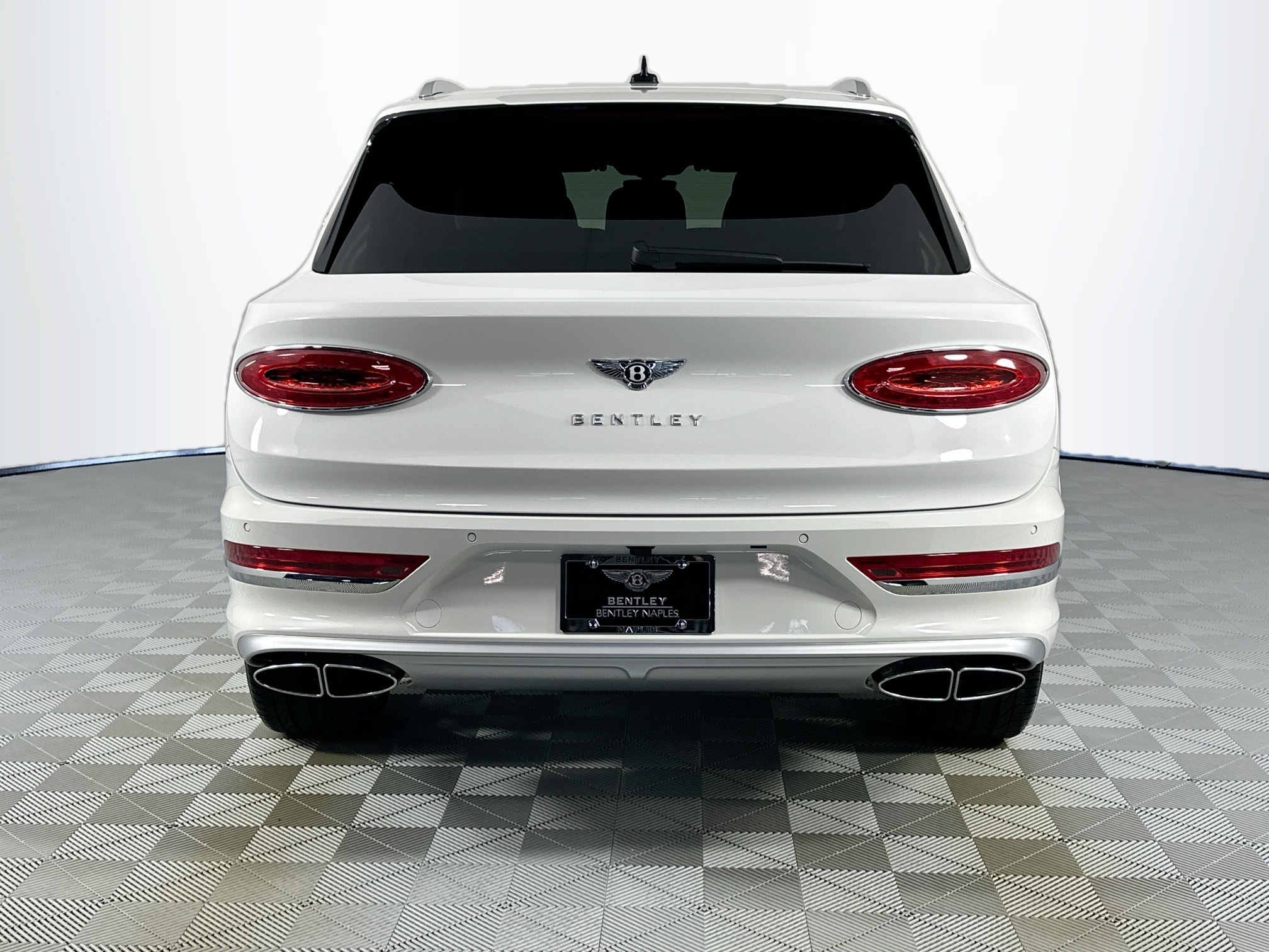 new 2025 Bentley Bentayga EWB car