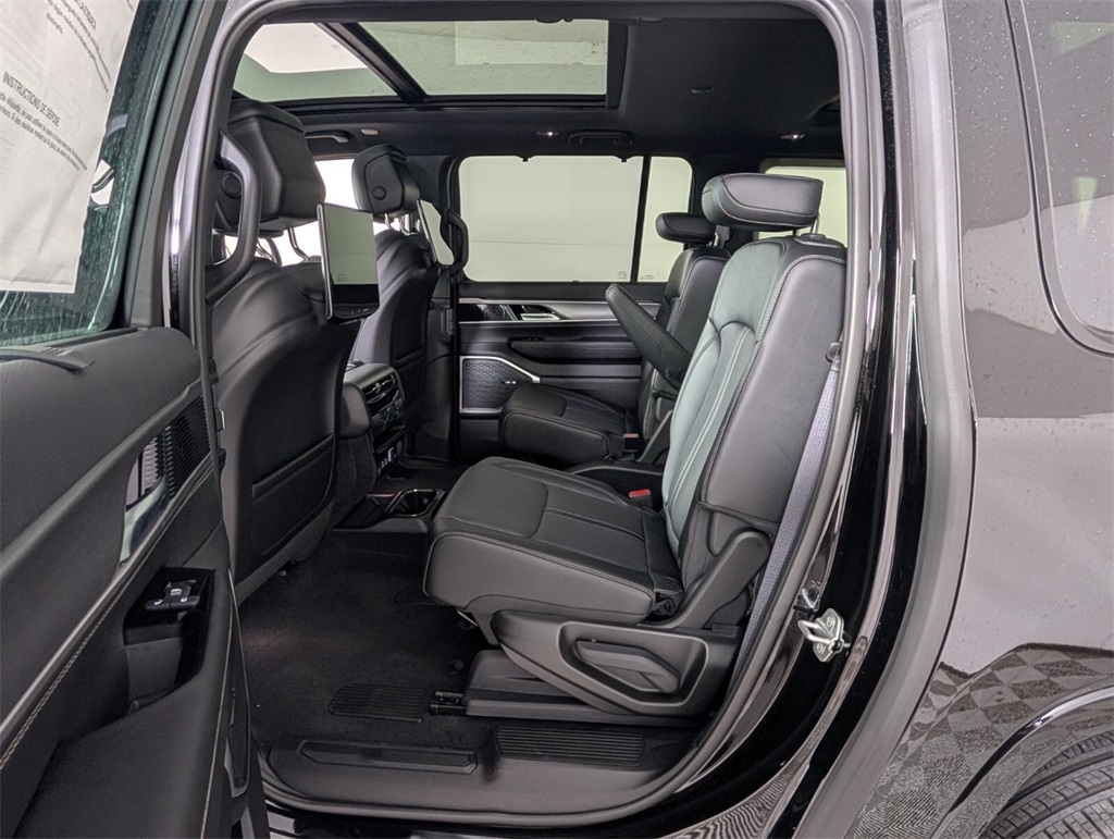 new 2025 Jeep Wagoneer L car, priced at $92,625