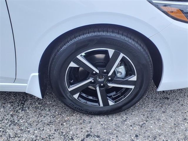 new 2025 Nissan Sentra car, priced at $21,262