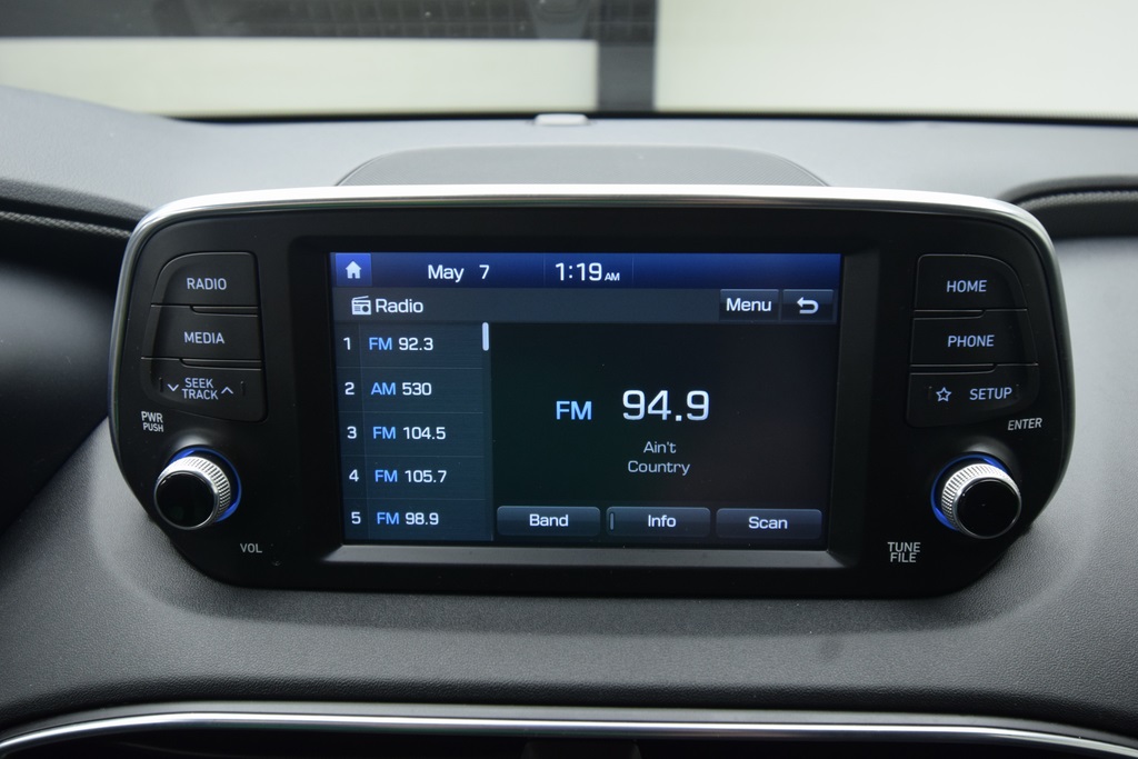 used 2020 Hyundai Santa Fe car, priced at $18,500