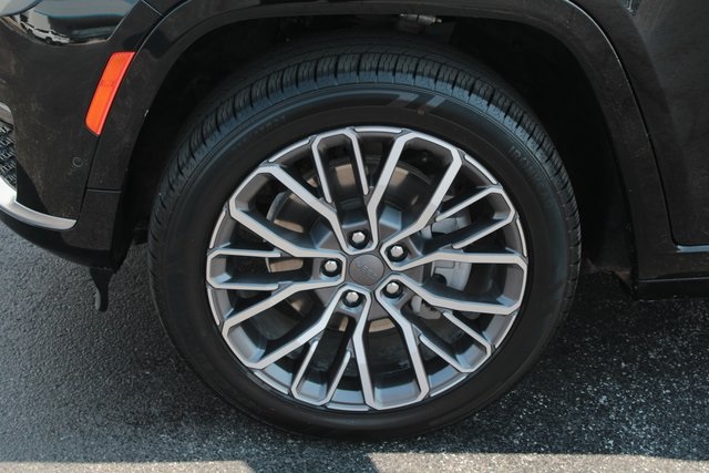 used 2021 Jeep Grand Cherokee L car, priced at $37,057