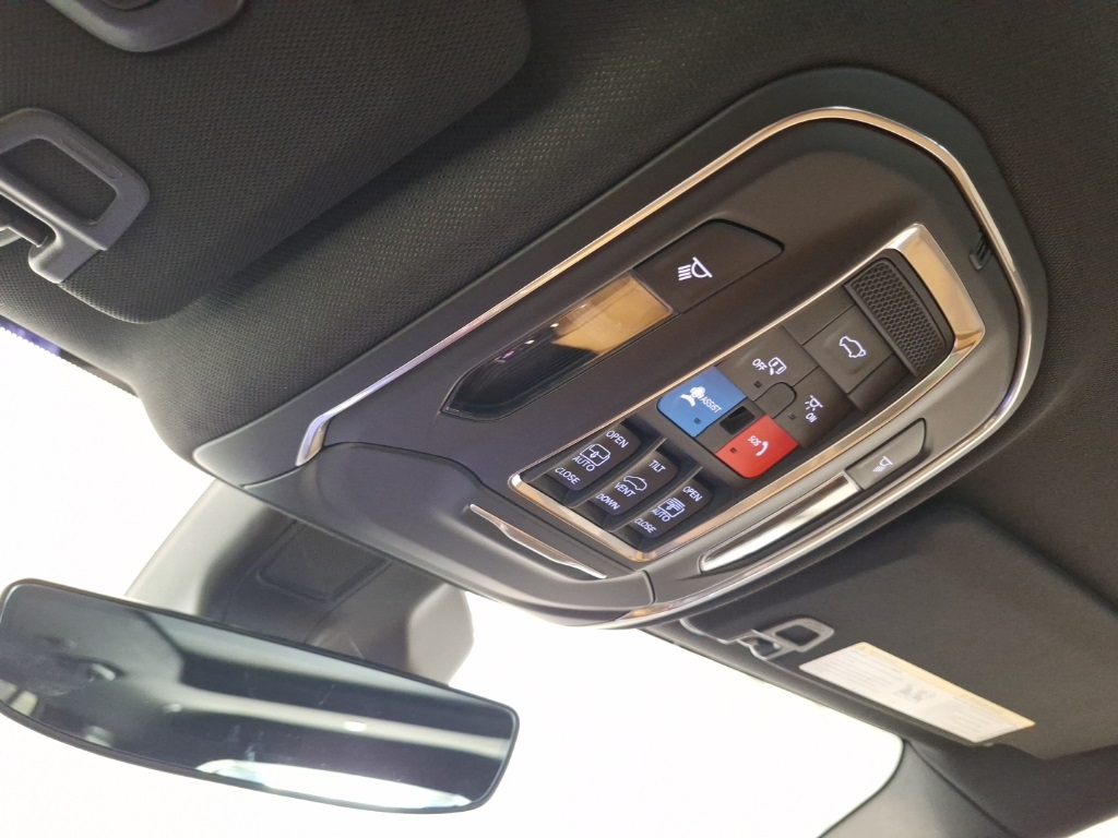 new 2025 Jeep Grand Cherokee L car, priced at $63,175