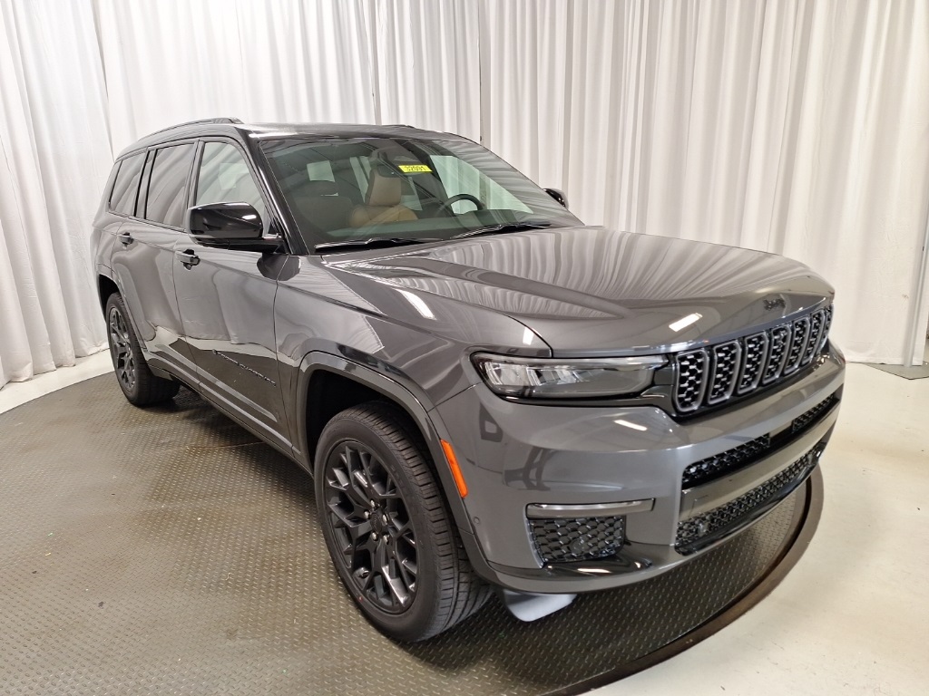 new 2025 Jeep Grand Cherokee L car, priced at $63,175