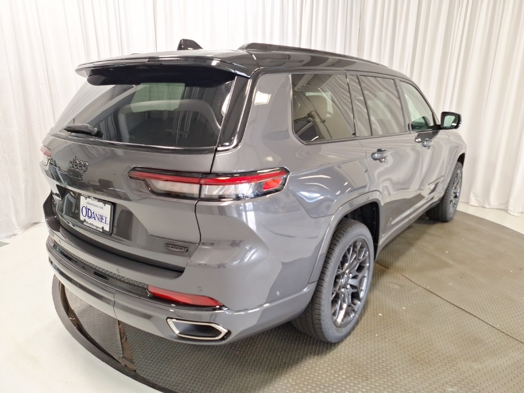 new 2025 Jeep Grand Cherokee L car, priced at $63,175