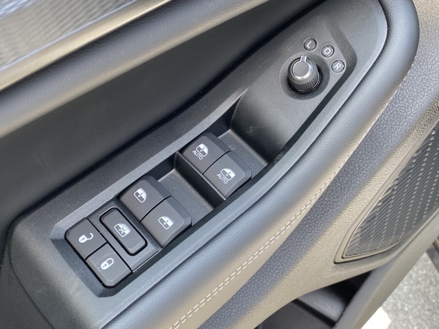 new 2025 Jeep Grand Cherokee car, priced at $36,444