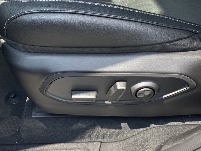 new 2025 Jeep Grand Cherokee car, priced at $36,444
