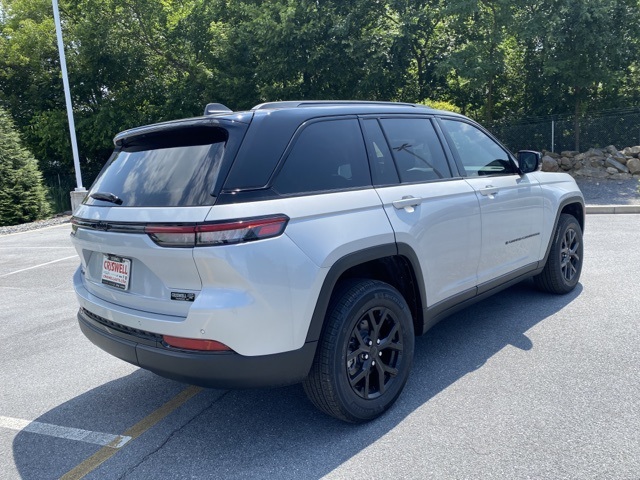 new 2025 Jeep Grand Cherokee car, priced at $36,444