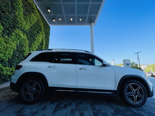 used 2021 Mercedes-Benz GLB car, priced at $24,900