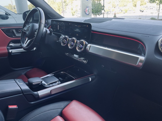 used 2021 Mercedes-Benz GLB car, priced at $24,900