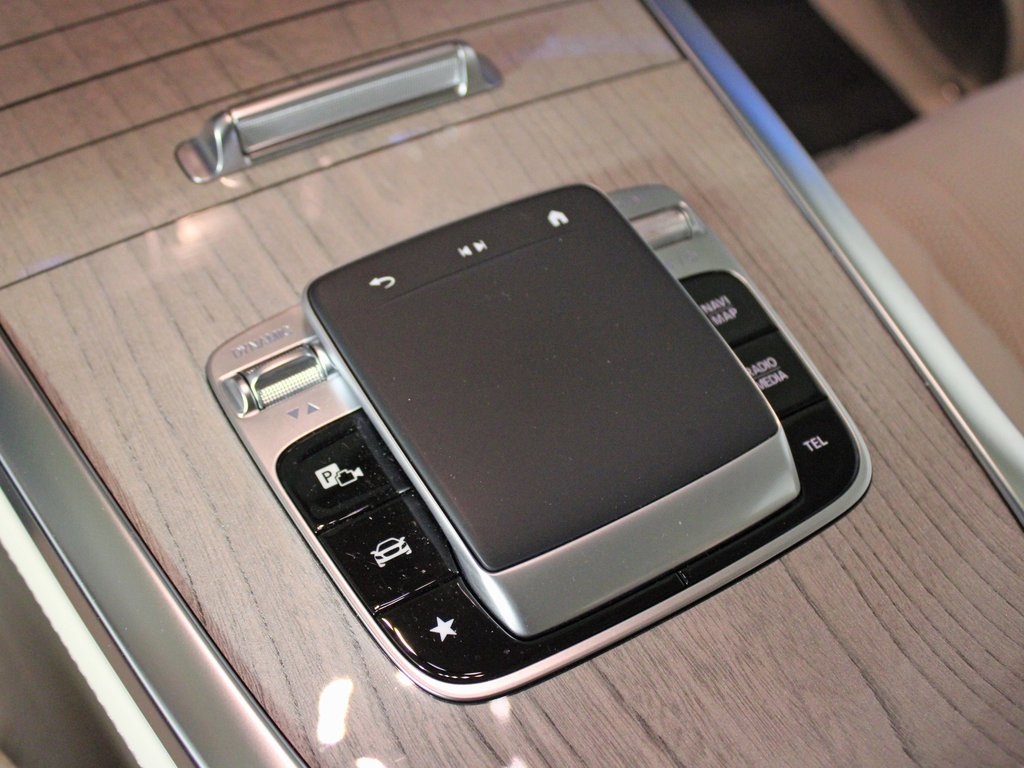 used 2025 Mercedes-Benz G-Class car, priced at $225,850