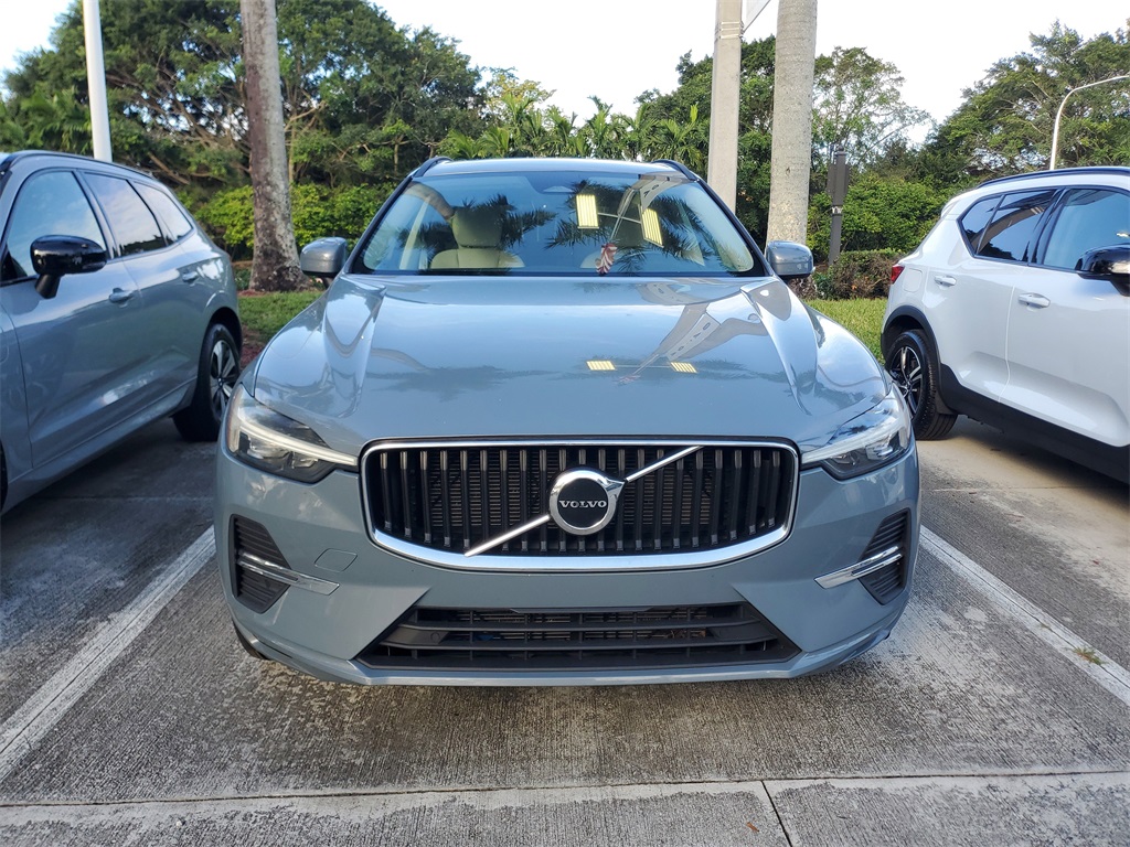 used 2023 Volvo XC60 car, priced at $30,995
