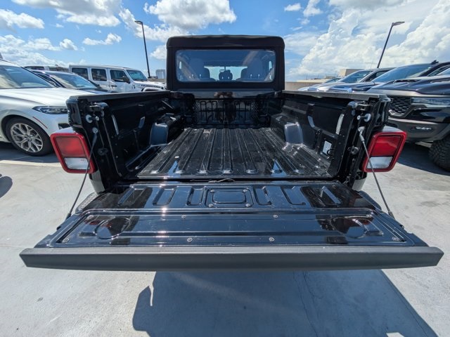 used 2024 Jeep Gladiator car, priced at $32,518