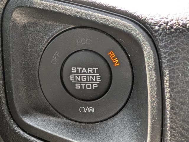 used 2024 Jeep Gladiator car, priced at $32,518