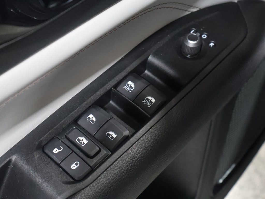 used 2022 Jeep Compass car, priced at $23,500