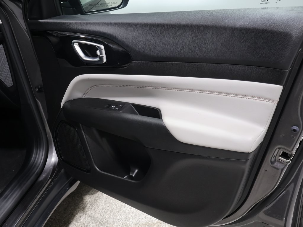 used 2022 Jeep Compass car, priced at $23,500