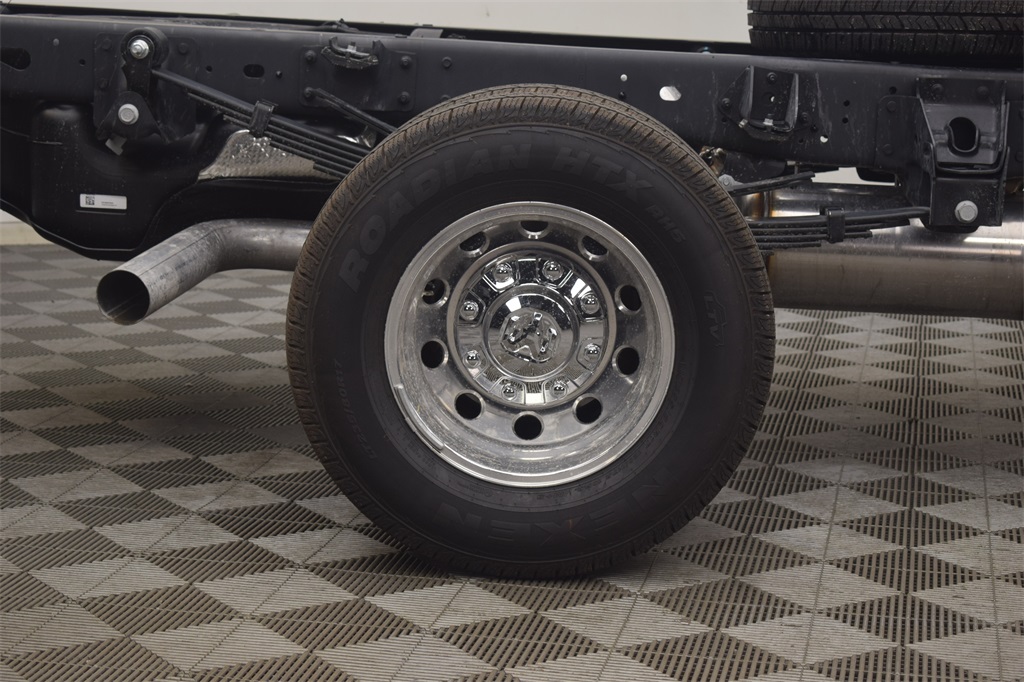 new 2025 Ram 3500 car, priced at $64,293