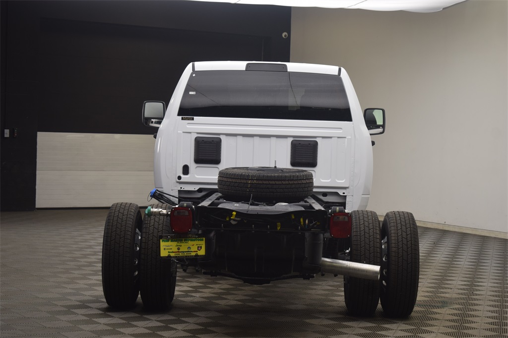 new 2025 Ram 3500 car, priced at $64,293