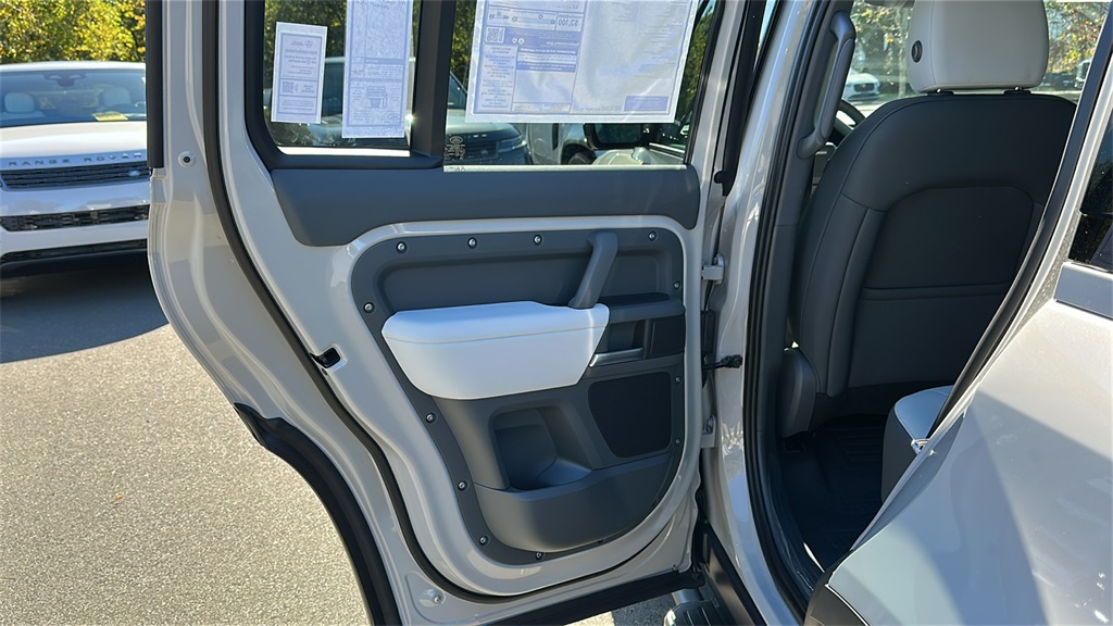 new 2026 Land Rover Defender 110 car, priced at $76,400