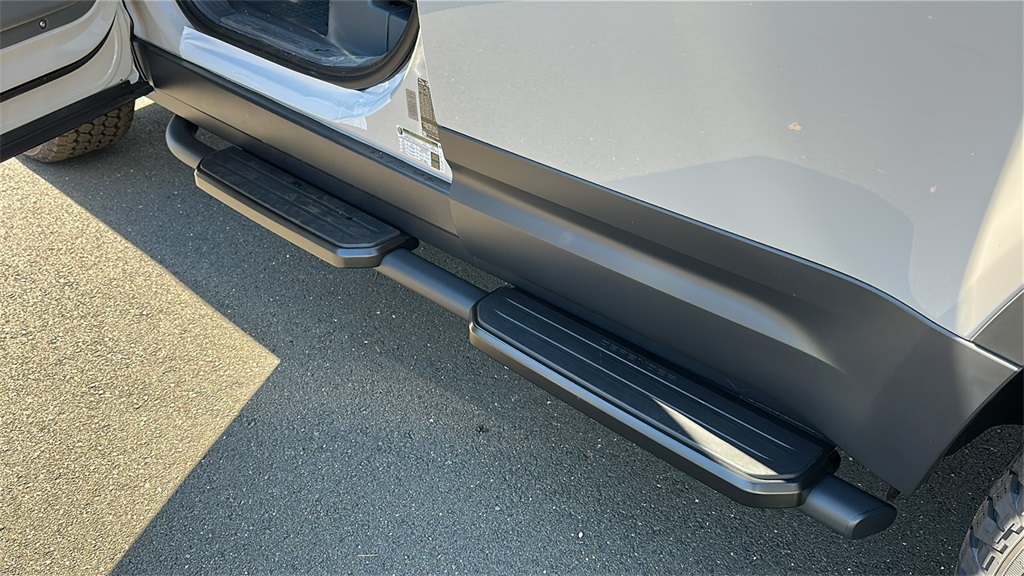 new 2026 Land Rover Defender 110 car, priced at $76,400