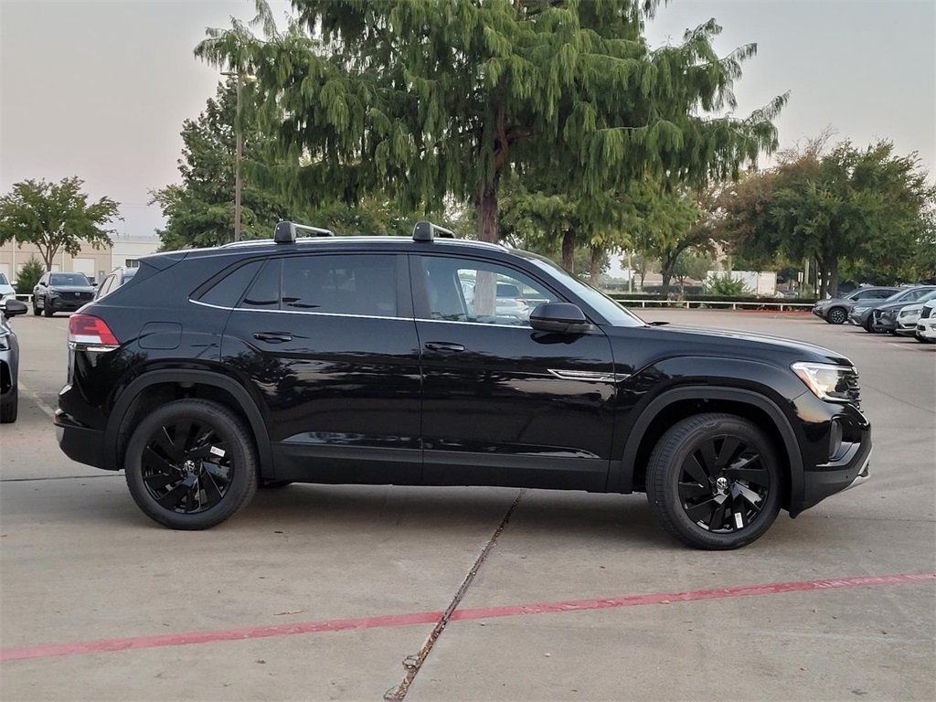 new 2026 Volkswagen Atlas Cross Sport car, priced at $46,589
