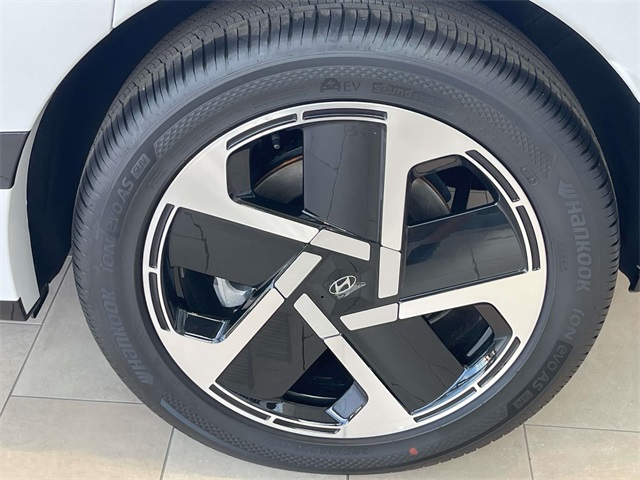 new 2026 Hyundai IONIQ 9 car, priced at $72,799