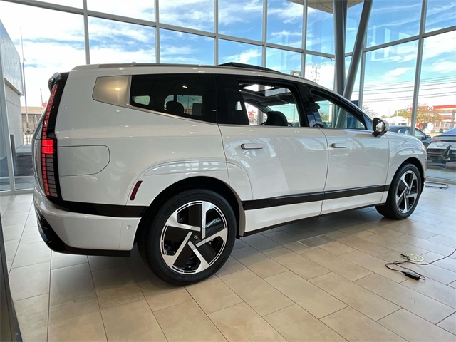 new 2026 Hyundai IONIQ 9 car, priced at $72,799