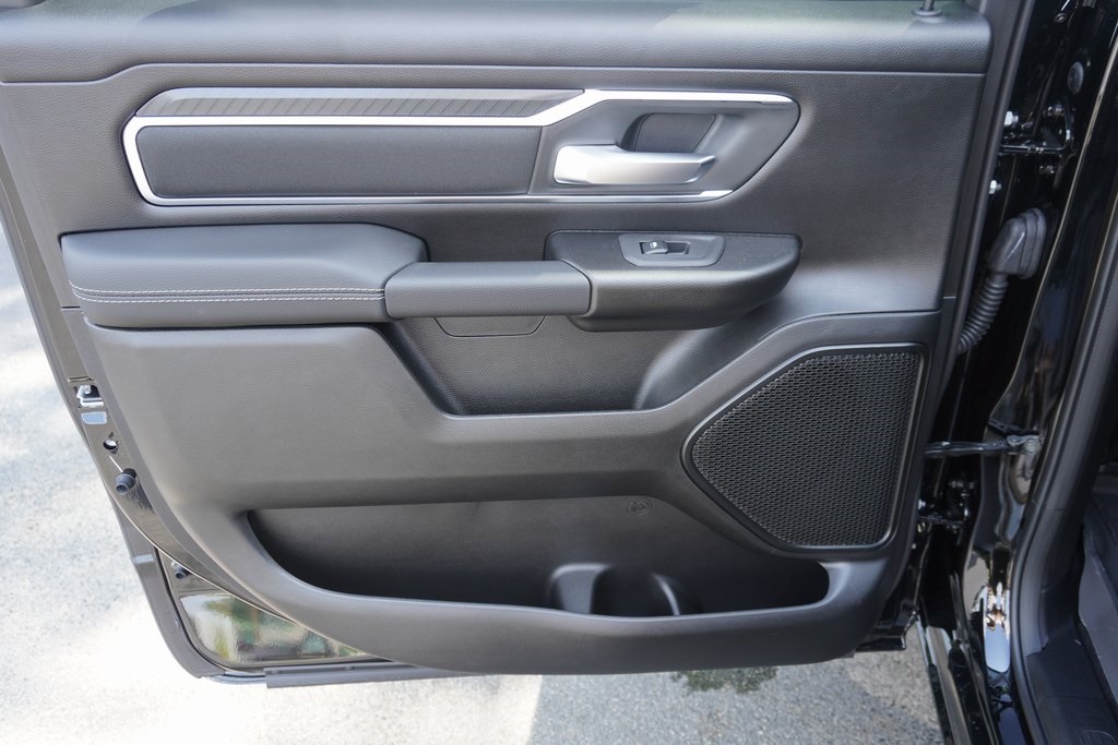 new 2025 Ram 1500 car, priced at $43,956