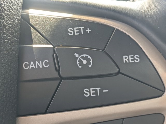 used 2015 Jeep Grand Cherokee car, priced at $9,218