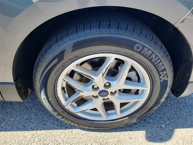 used 2022 Ford Edge car, priced at $24,999