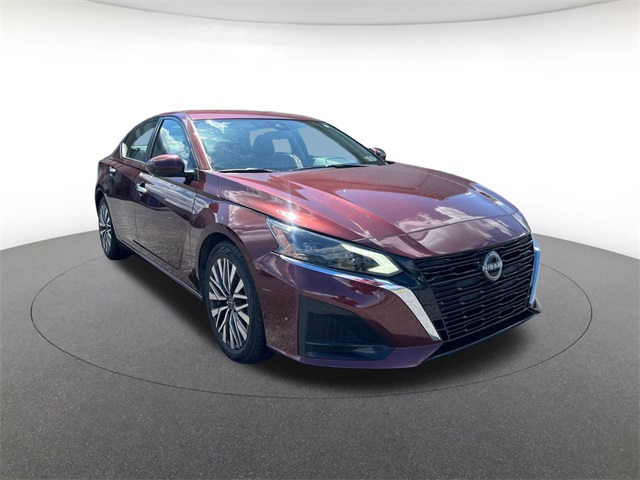 used 2023 Nissan Altima car, priced at $17,911