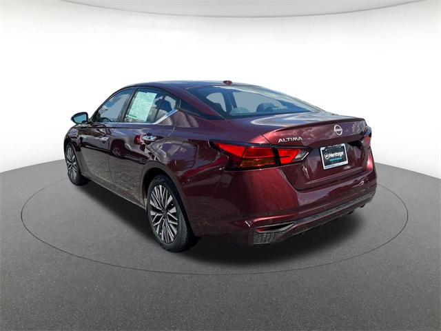 used 2023 Nissan Altima car, priced at $17,911
