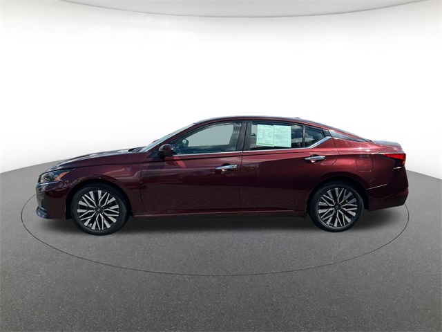 used 2023 Nissan Altima car, priced at $17,911