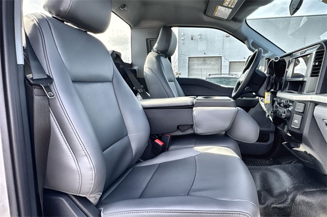 new 2025 Ford F-550SD car, priced at $76,450