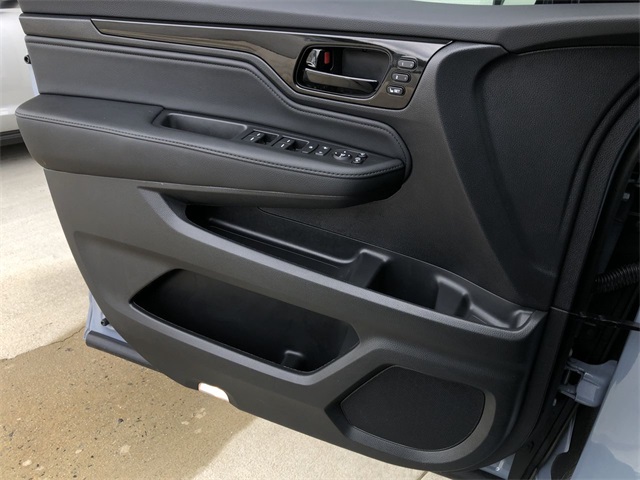 used 2025 Honda Odyssey car, priced at $50,788