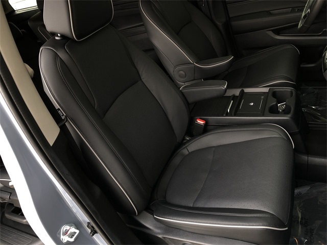 used 2025 Honda Odyssey car, priced at $50,788