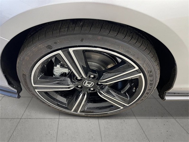 new 2025 Honda Accord Hybrid car, priced at $34,805
