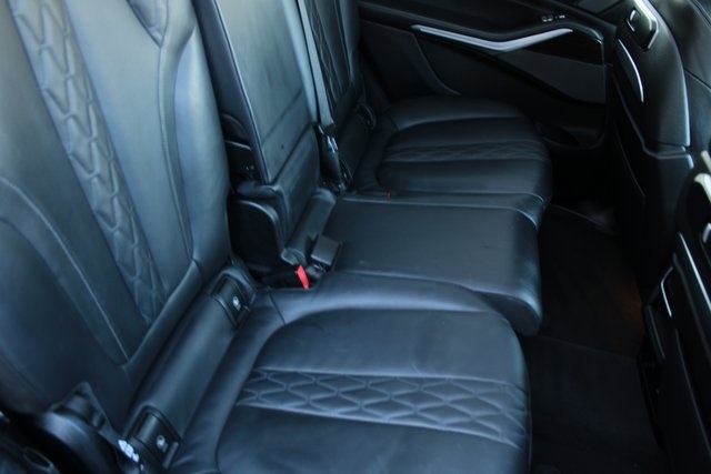 used 2023 BMW X7 car, priced at $53,716