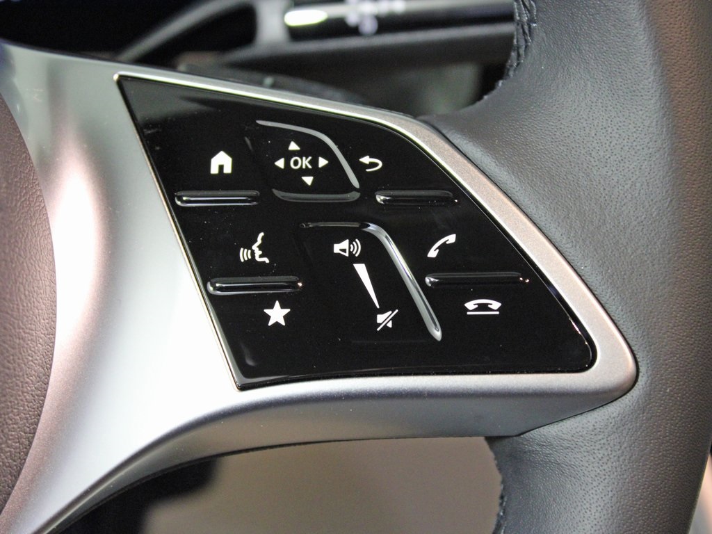 used 2025 Mercedes-Benz GLC car, priced at $46,918