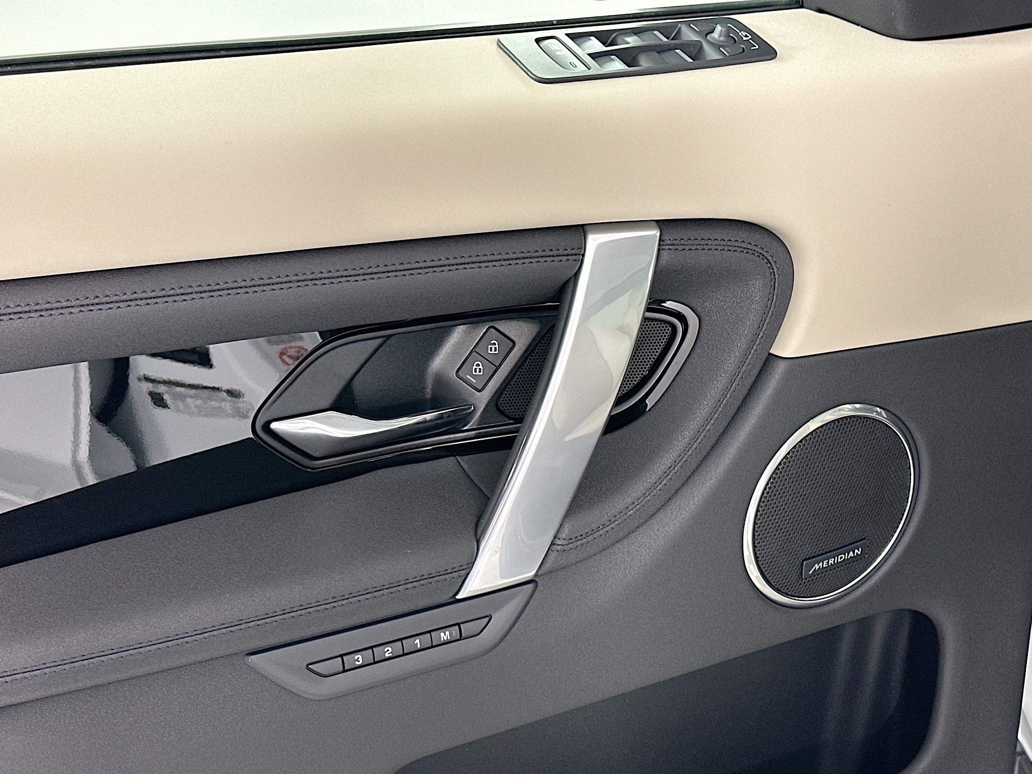 new 2025 Land Rover Discovery Sport car, priced at $52,678