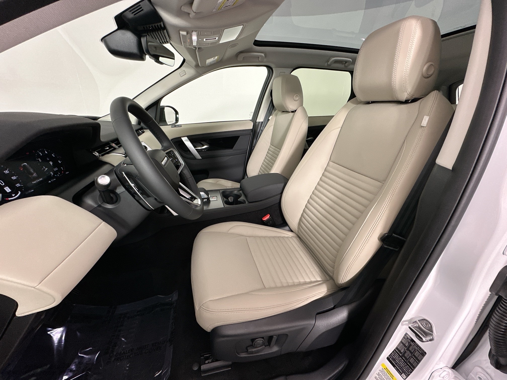 new 2025 Land Rover Discovery Sport car, priced at $52,678